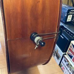 ウッドベースの画像