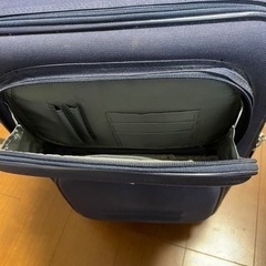 キャリーケースの画像