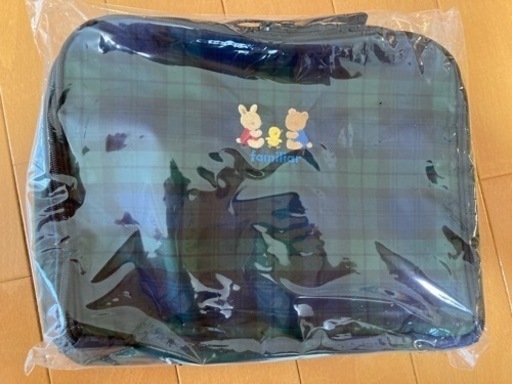 【購入者様決定】★未開封★ ファミリア　オムツポーチ