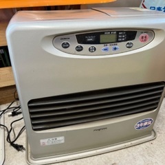 石油ファンヒーター2台セットの画像