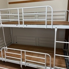 3段ベット(マットレスなし)の画像