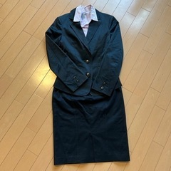 ミッシェルクラン　スーツ