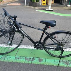 ブリジストン　自転車　クロスバイク　ブラック　7段ギア　美品　J016