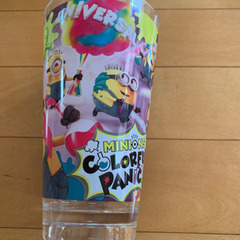 ミニオンズ　ユニバーサル　カップの画像