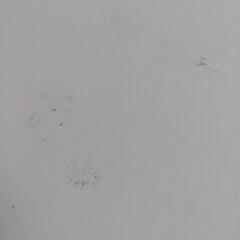 パソコンデスクの画像