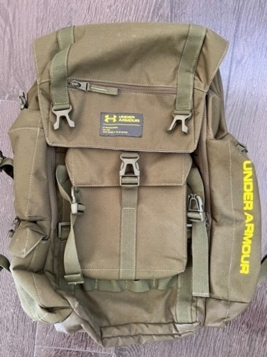 アンダーアーマー 30L リュックサック