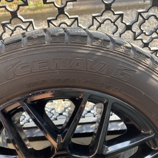 ⭐︎165/65R14 スタットレス　14-100 5.5j＋42⭐︎ 美品！