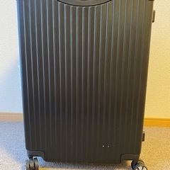 取引先決定　スーツケース　63x43x26 の画像