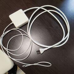 Apple 85W MagSafe 2 Power Adapter
