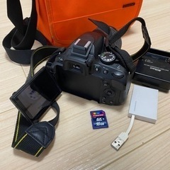引き渡し済み】Nikon D5100 本体/18-55mmVR標準レンズ/カメラバッグ/SD