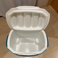 コールマン☆クーラーボックスの画像