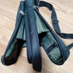 ボディバッグ 斜めがけの画像