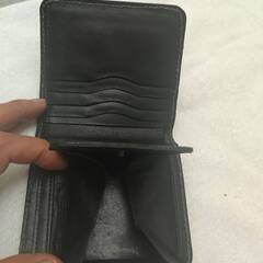 【取引完了しました】Ｔマークの男性用財布　使いやすです。