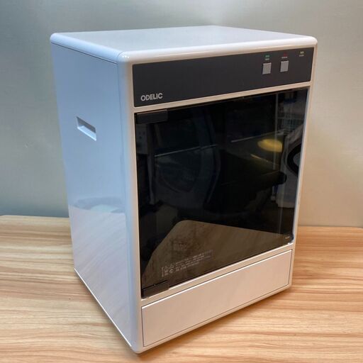 ✨期間限定・特別価格✨ODELIC 殺菌灯付 家庭用衛生保管庫 型番　OA127001 2020年製 中古家電
