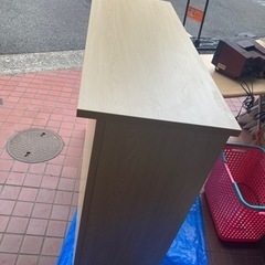 カウンター　棚　受付　店舗　テーブルの画像