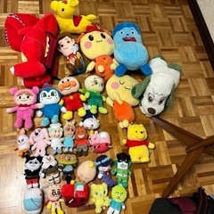 ぬいぐるみ　アンパンマン　うーたん　わんわん等