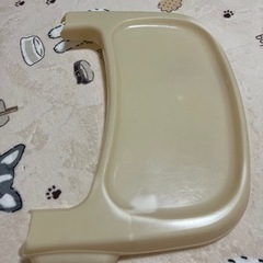 電動ハイローチェア コンビの画像