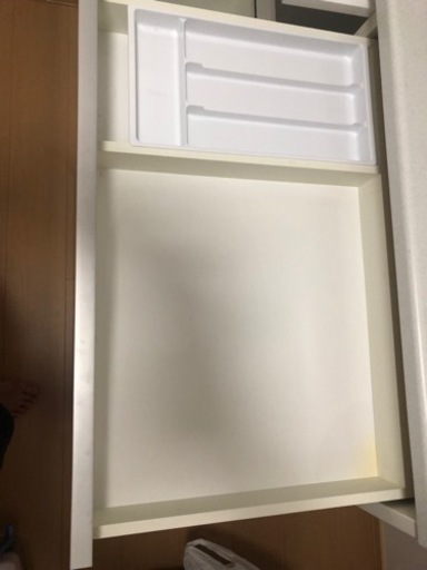 （引き取り相手決定）食器棚　美品