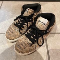 THRASHER スラッシャー　スニーカー