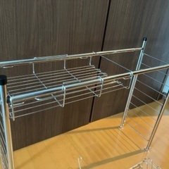800円　伸縮シンクラック（小物付き）