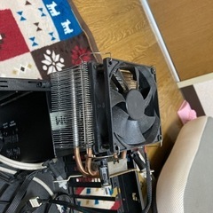PCケース　電源ユニット　CPUクーラー　などの画像