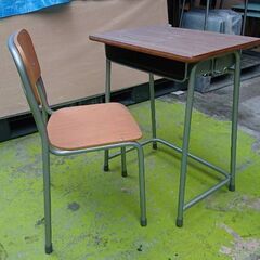 学校机&椅子１セット