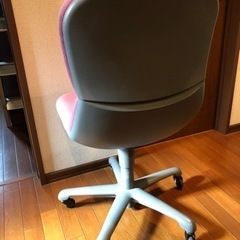 [差し上げます］内田洋行デスクチェアの画像