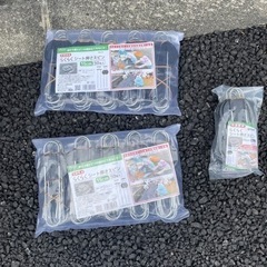 本日まで　防草シートと押さえピンの画像