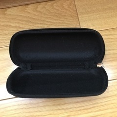 あげます　メガネケースの画像