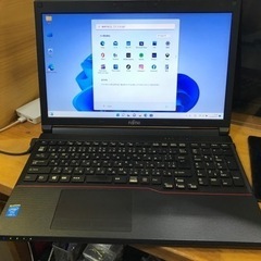 バッテリー◎ 15.6 エプソン ノートPC Endeavor NJ3700E Celeron B830