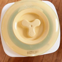 サンジェニック　おむつゴミ箱　の画像