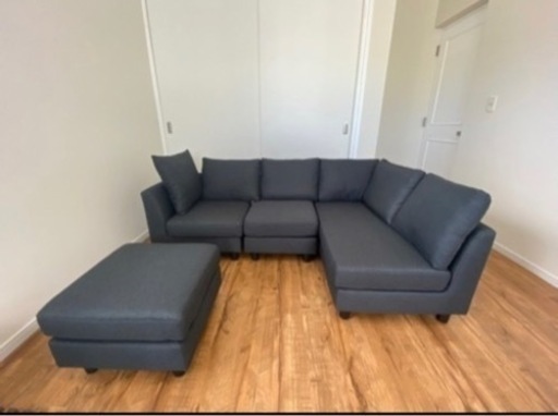 ほぼ新品です。