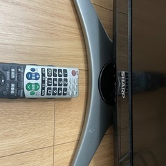 SHARP AQUOS 液晶カラー テレビ LC-26E7 26型の画像