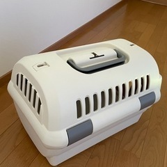 【お取引中】リッチェル クレート キャリー　Sサイズの画像