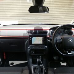 検査4年10月シトロエン現行型 C3 シャイン Apple Car Play/バックカメラ/アクティブセーフティブレーキ/レーンデパーチャー/ワンオーナー/ETCの画像