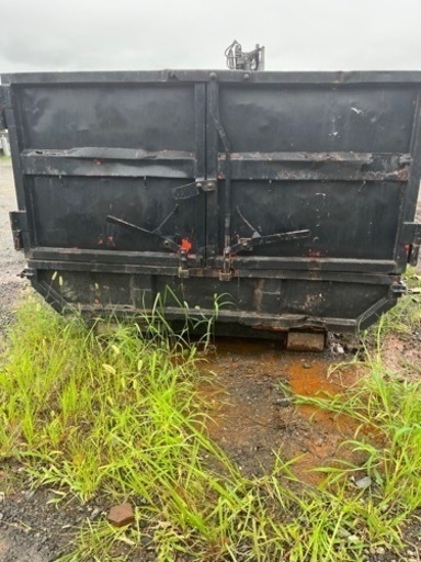 アームロールコンテナ