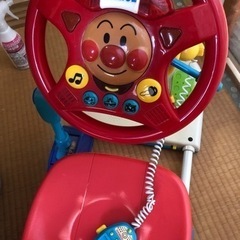 アンパンマン  車の画像
