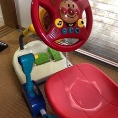 アンパンマン  車の画像