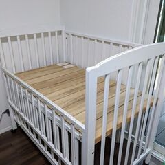 ベビーベッド レギュラーサイズ 120x70cm（傷あり）