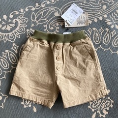 未使用　マーキーズ　おしゃれショートパンツ 80の画像