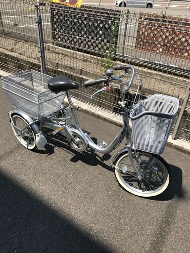 ブリジストン 3輪自転車 BW10 シルバー 16インチ ※付属 : 鍵×1