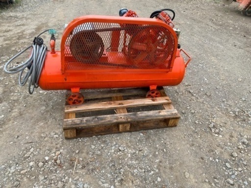 meiji エアーコンプレッサー GH-3B 50/60Hz三相200V、 80L、2.2KW3馬力