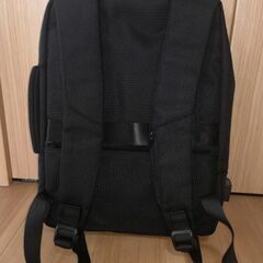 ！値下げ！【定価¥12,800】ビジネスリュック/0.74kg/3way/防水/20L/PC対応の画像