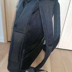 ！値下げ！【定価¥12,800】ビジネスリュック/0.74kg/3way/防水/20L/PC対応の画像