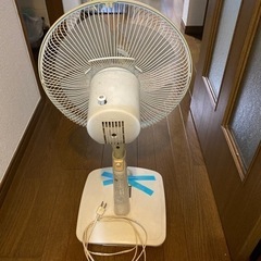 ⭐︎無料⭐︎扇風機　TOSHIBA 93年製　F-LT22(W)の画像