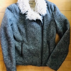サイズM/L新品タグ付きやアバクロ他ブランド服含む含むレディース...