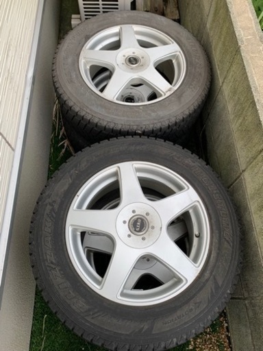 スタッドレスタイヤ