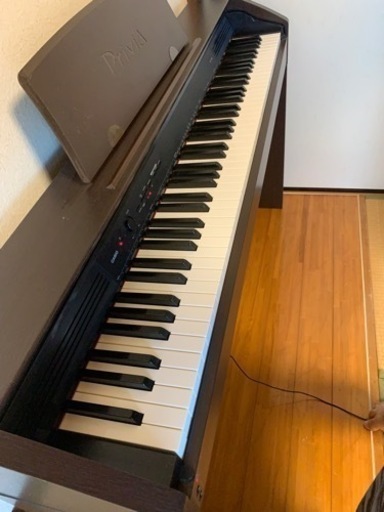 電子ピアノ　CASIO PRIVIA