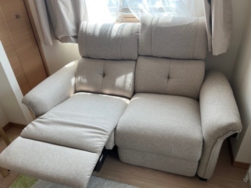 ニトリ 幅151cm 2人用布張り電動リクライニングソフト　ピュール　ベージュ