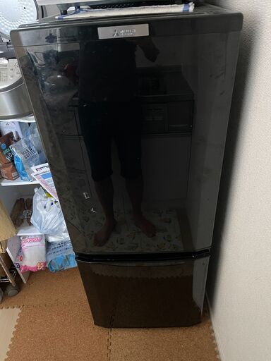 三菱ノンフロン冷蔵庫（１８年製造）